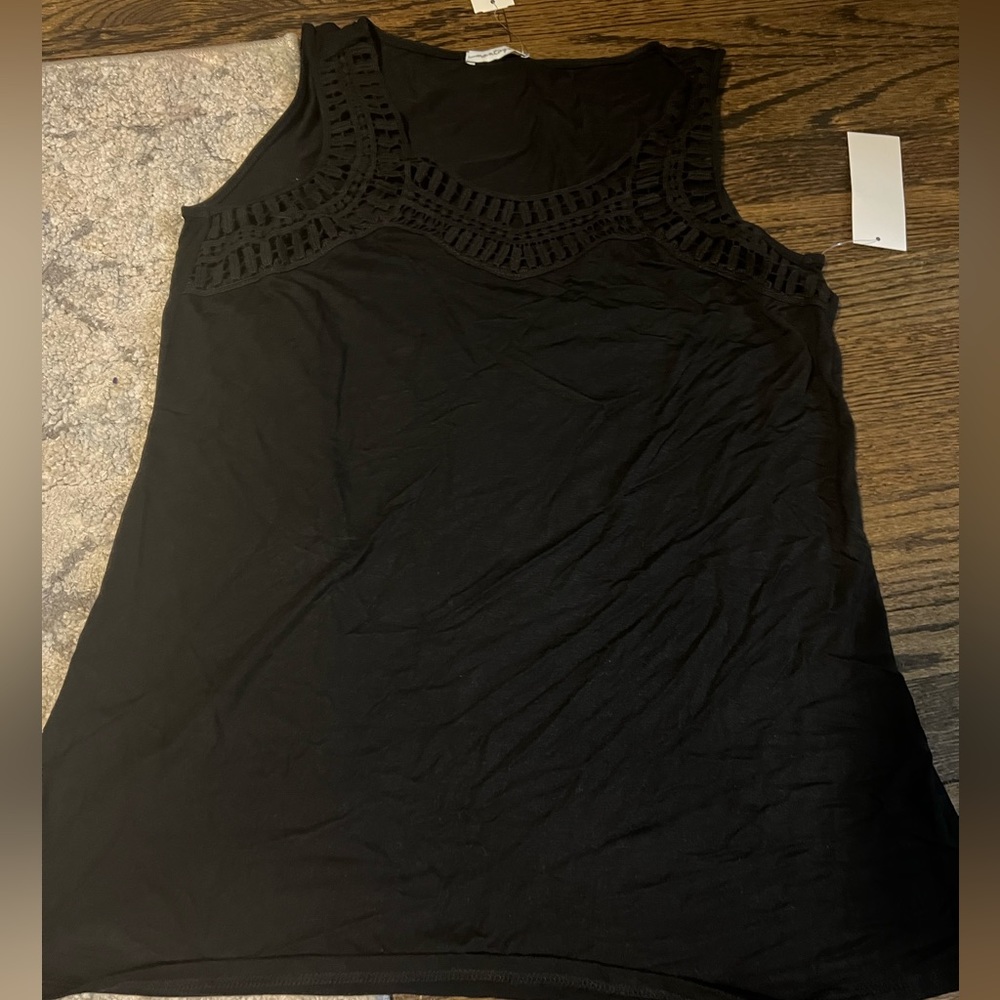 Never worn, sleeveless black top